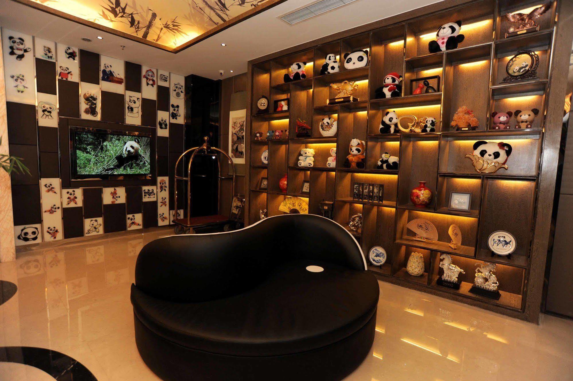 Chengdu Panda Prince Culture Hotel Exterior foto