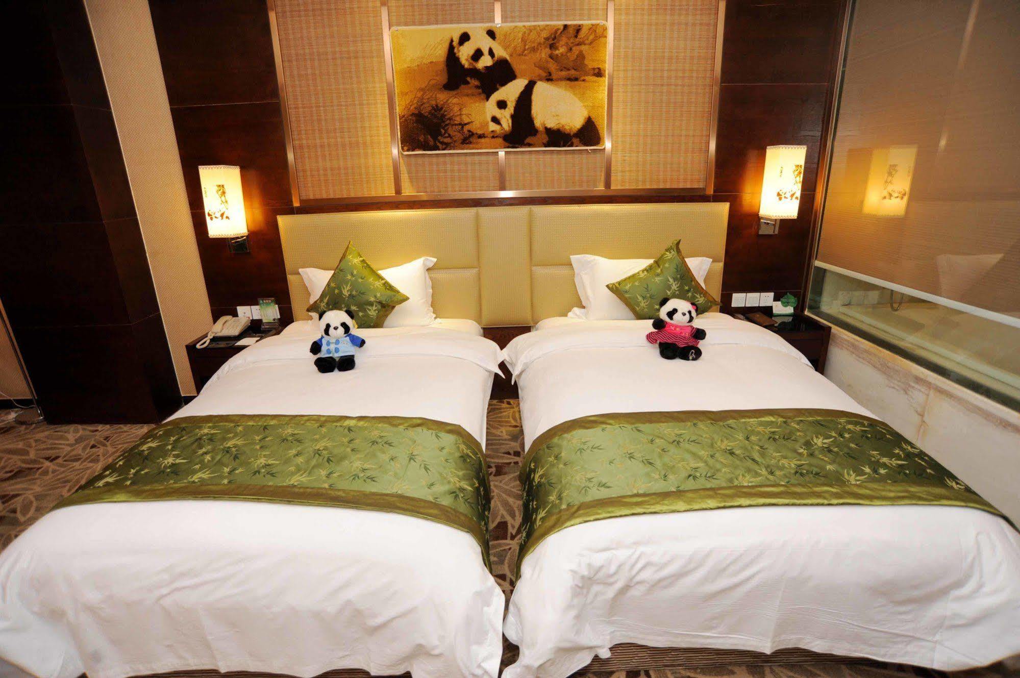 Chengdu Panda Prince Culture Hotel Exterior foto