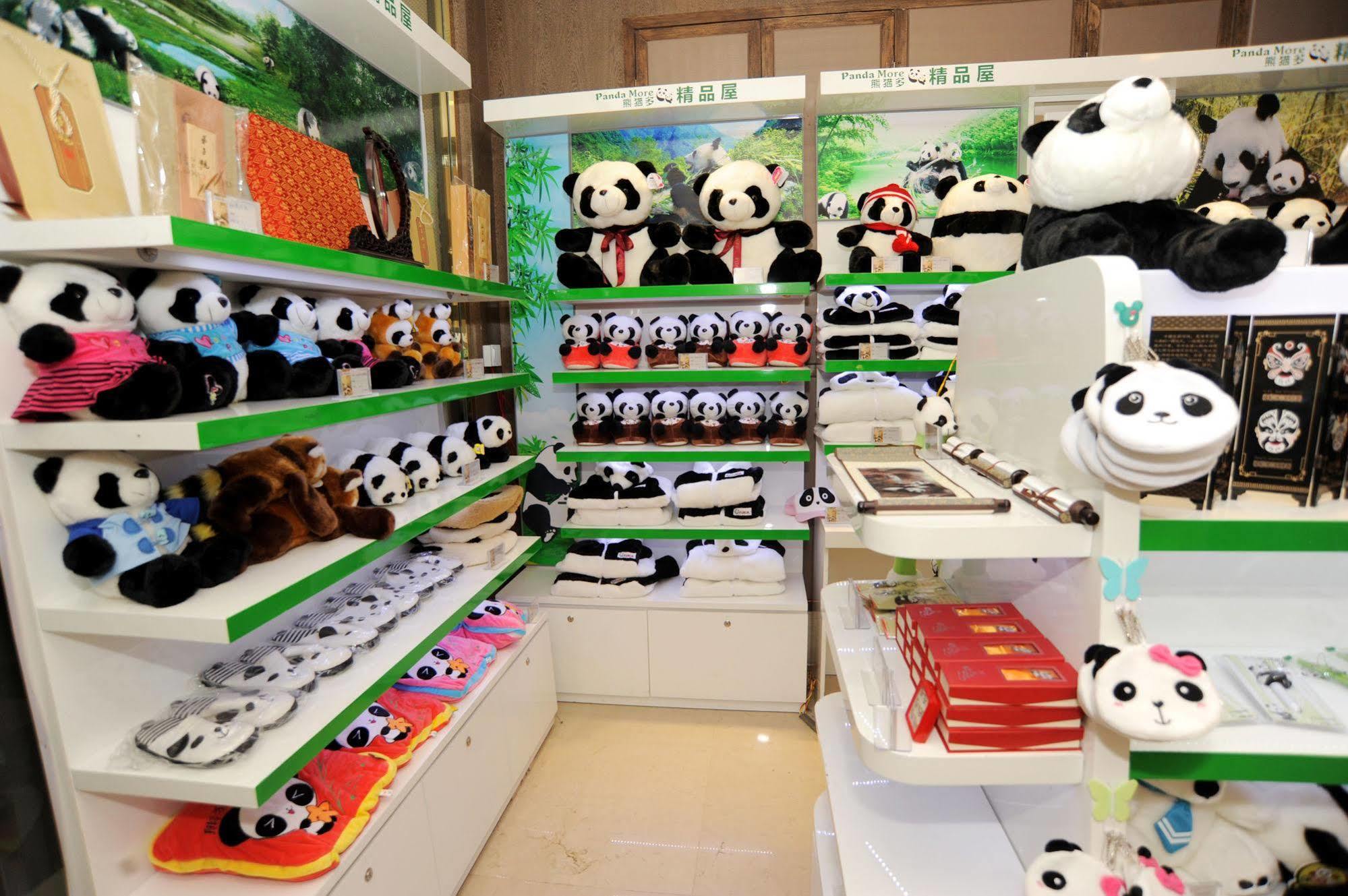Chengdu Panda Prince Culture Hotel Exterior foto